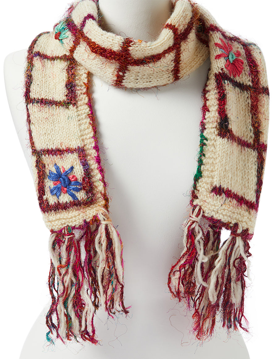 Woolen Scarf with Recyceld Silk Embroidery